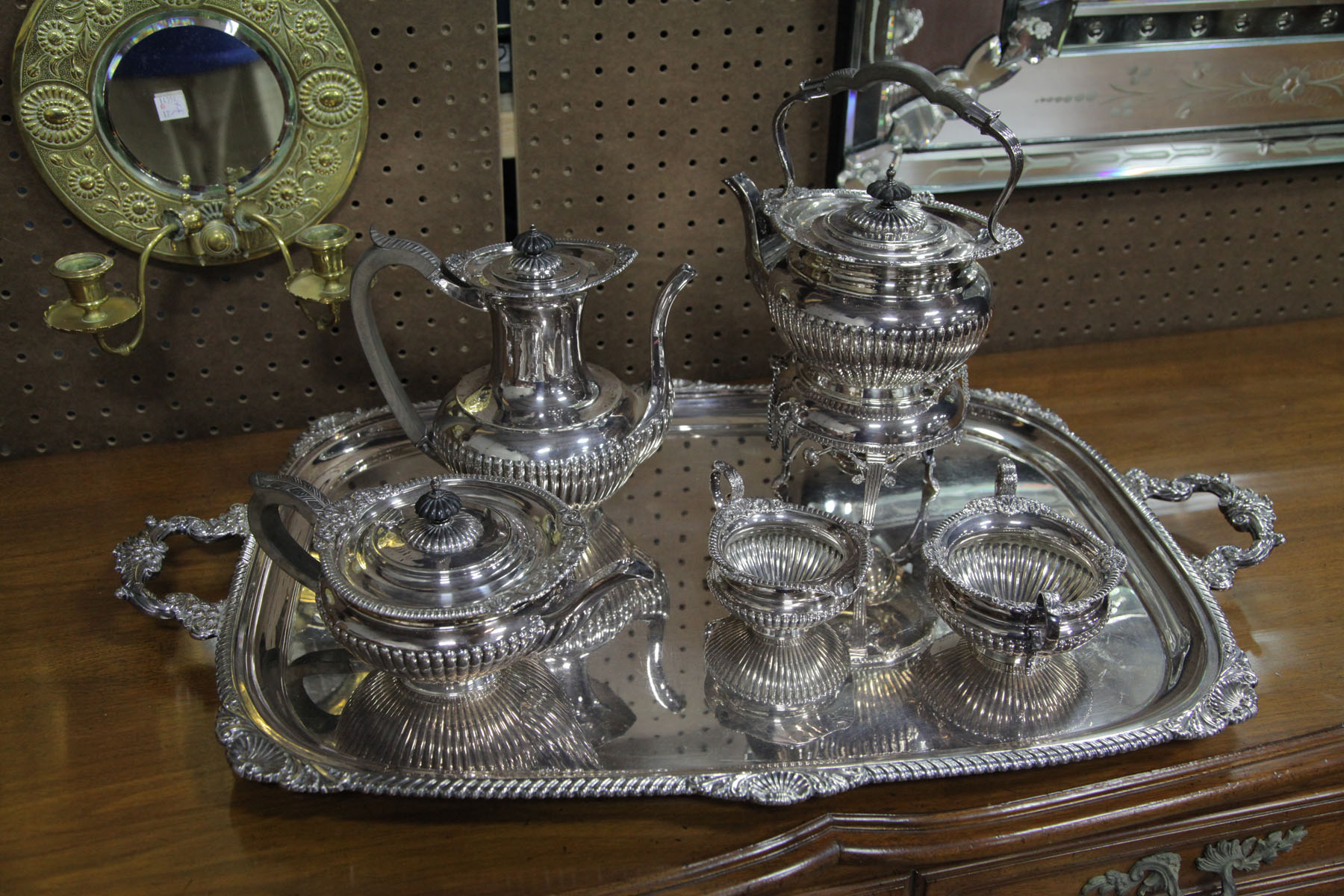 STERLING SILVER SET.  England 