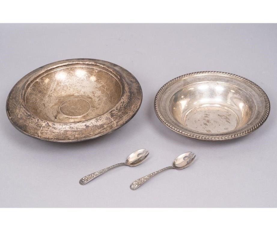 Sterling silver weighted center