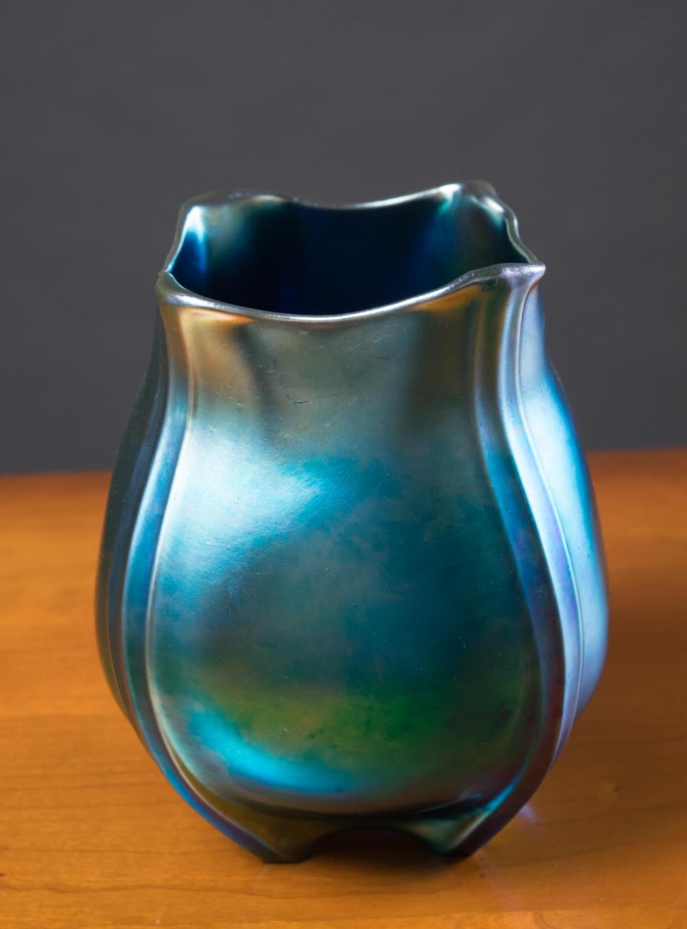 STEUBEN AURENE ART GLASS