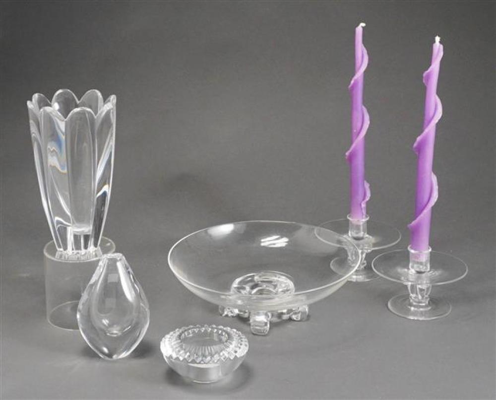 STEUBEN CENTER BOWL, PAIR STEUBEN
