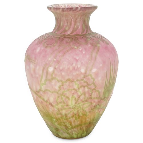 STEUBEN CLUTHRA GREEN GLASS