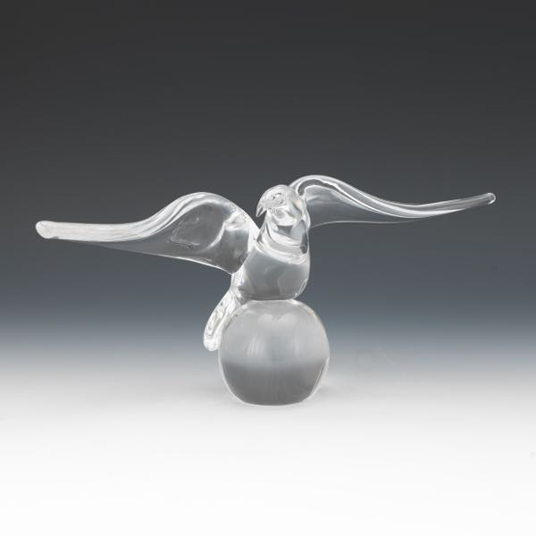 STEUBEN CRYSTAL EAGLE ON GLOBE