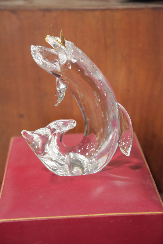 STEUBEN CRYSTAL FISH IN