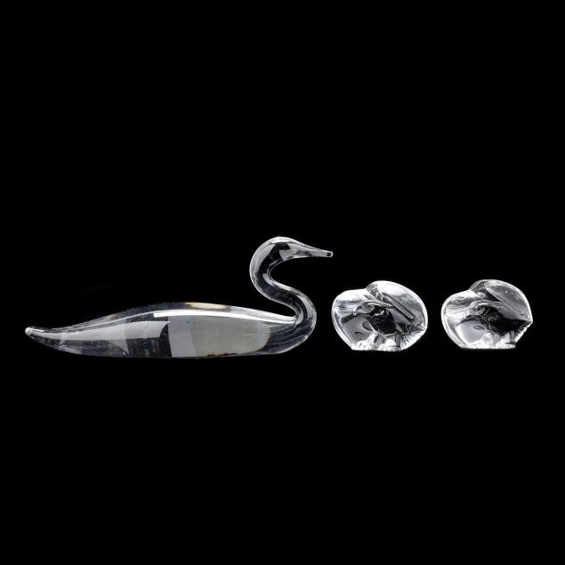 STEUBEN, CRYSTAL LOON AND PAIR OF