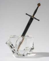 STEUBEN EXCALIBUR 18K GOLD SWO