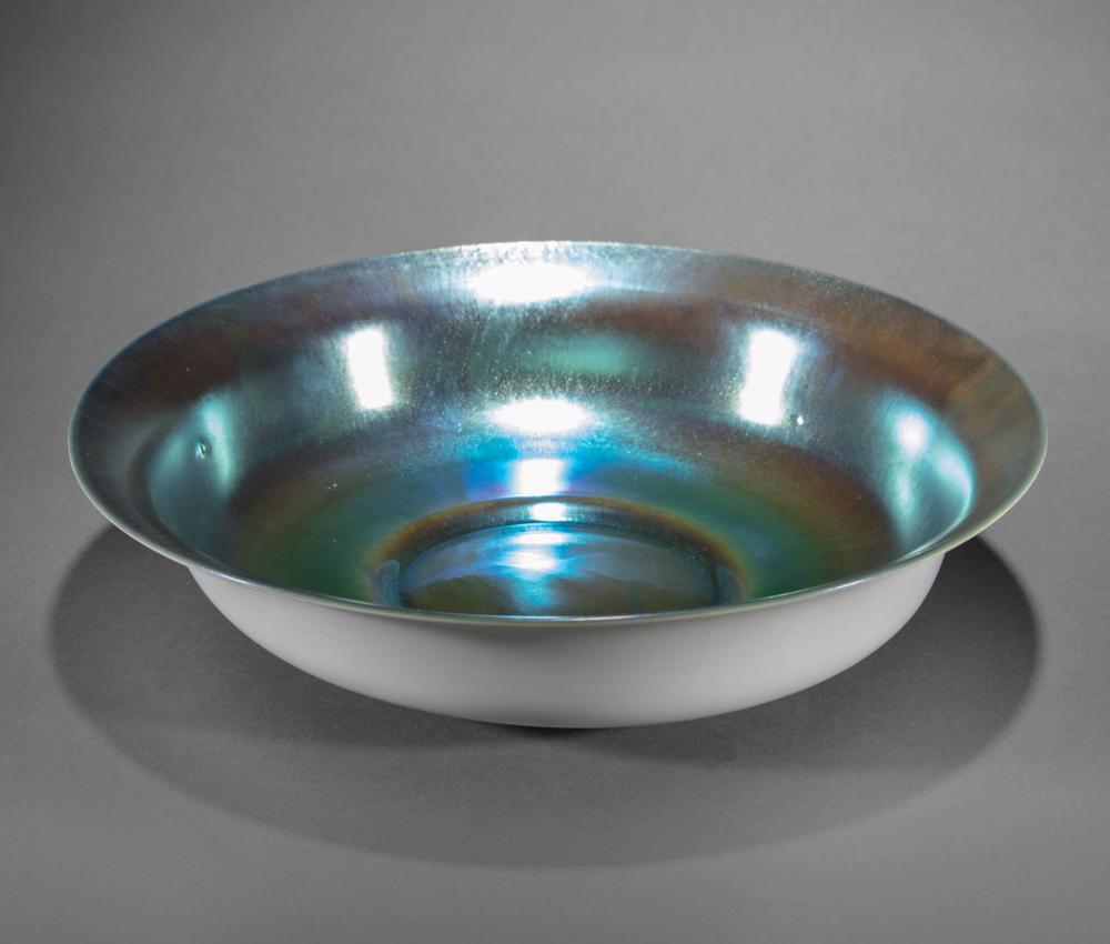 STEUBEN GLASS BLUE AURENE ON