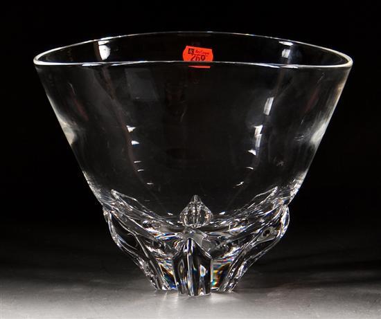 Steuben glass center bowl 20th