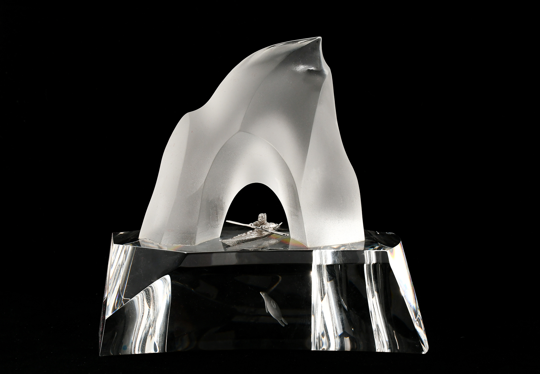 STEUBEN GLASS ''ICE HUNTER''