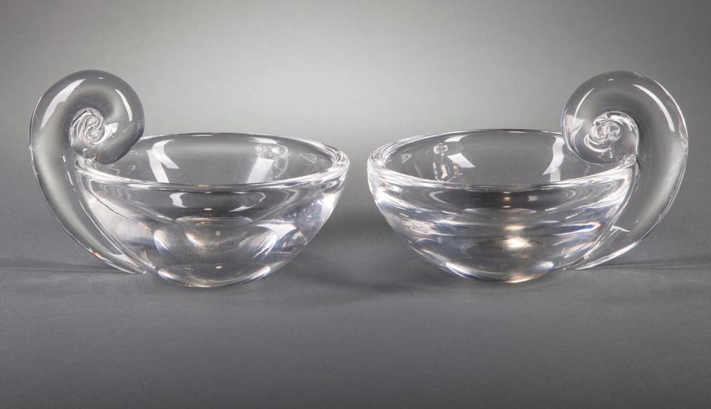 STEUBEN GLASS "SNAIL-SCROLL"