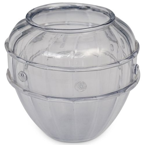 STEUBEN GLASS VASEDESCRIPTION: A