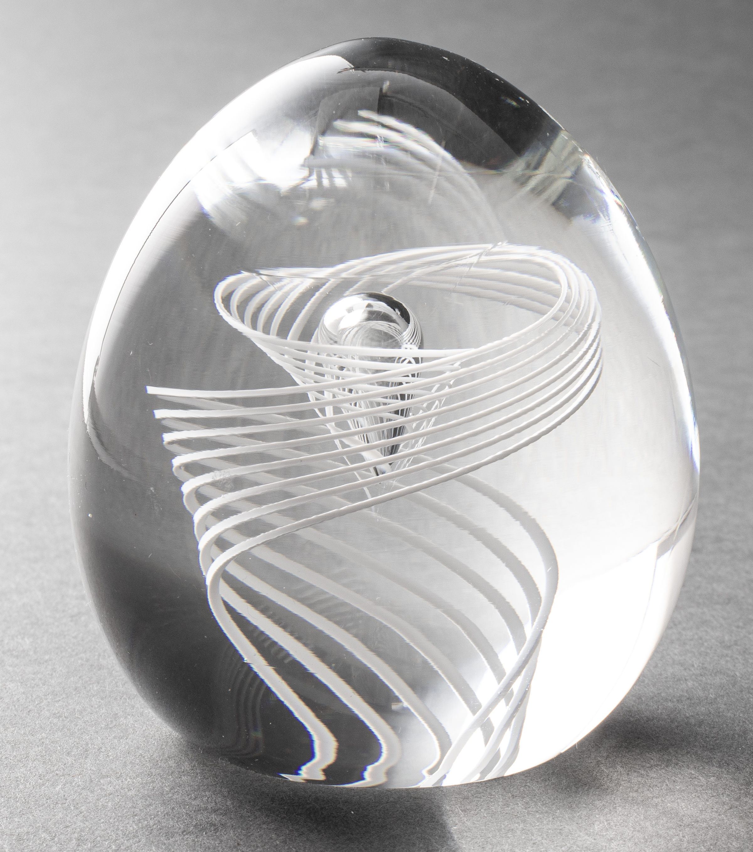 STEUBEN GLASS WHITE SWIRL &
