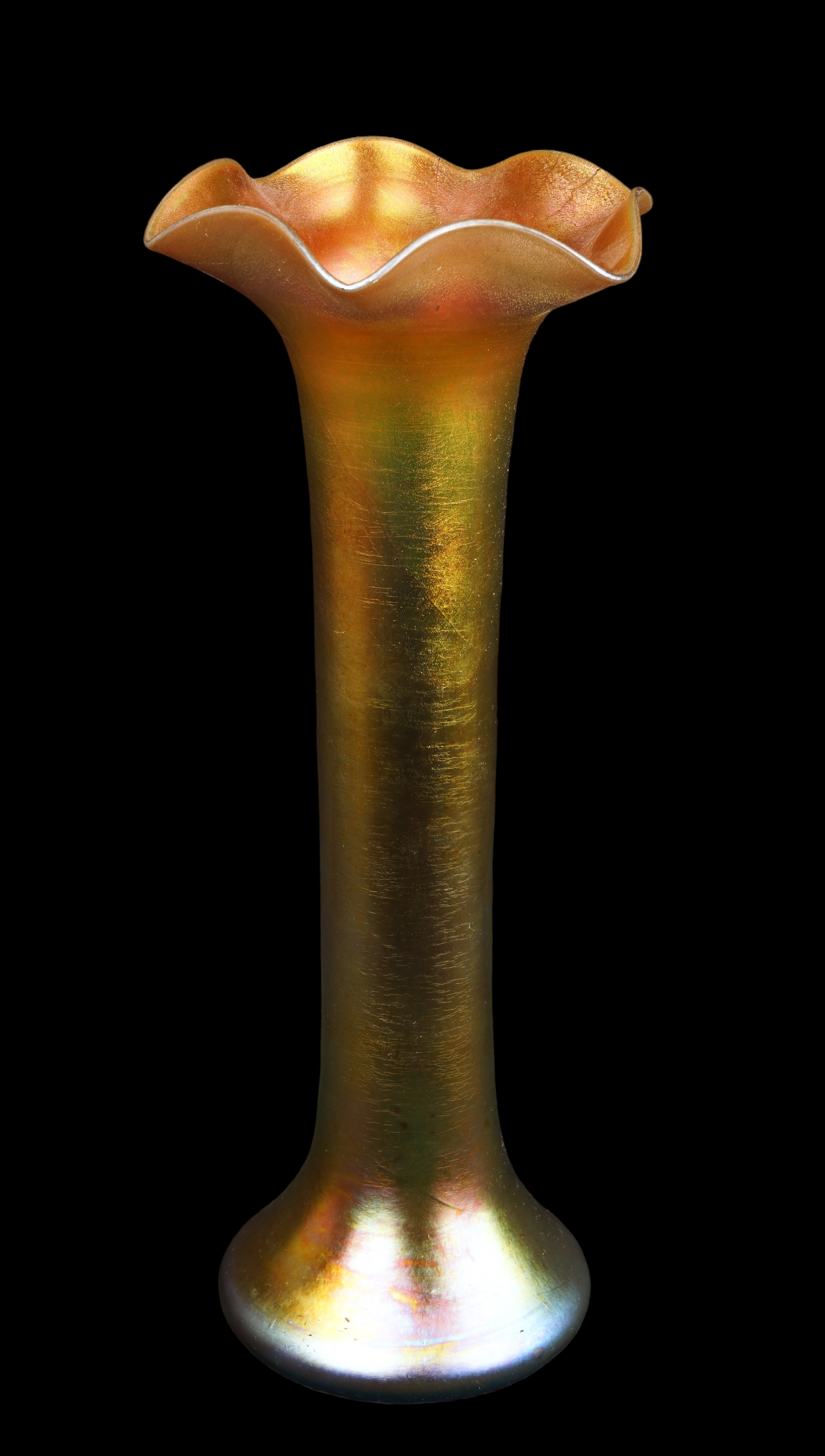 Steuben gold aurene vase, ruffled
