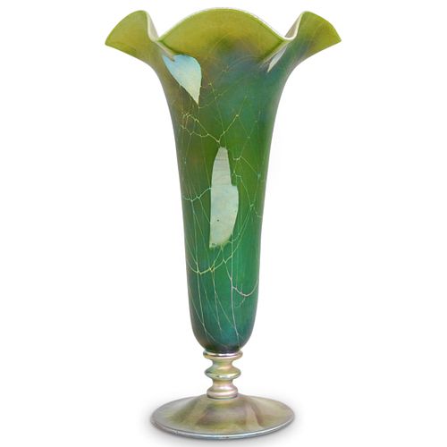 STEUBEN GREEN FLORIFORM VASE W/
