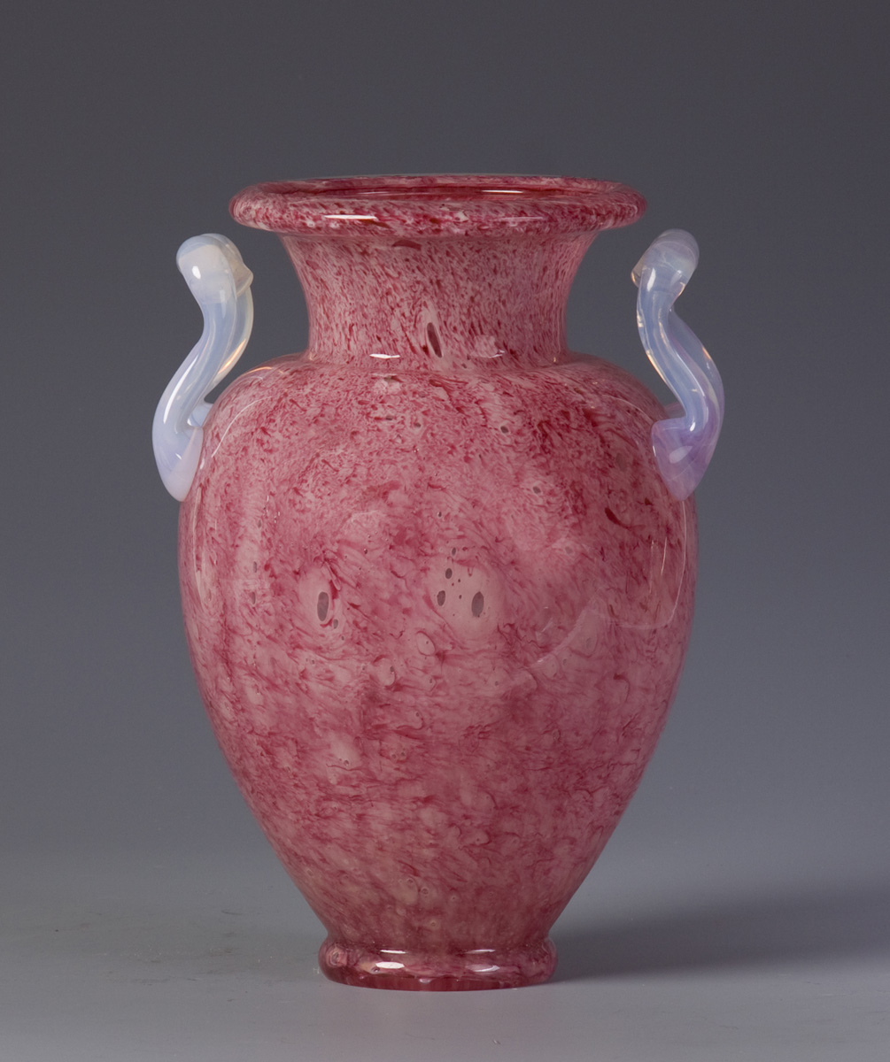 Steuben Pink Cluthra w/Opalescent