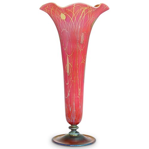 STEUBEN RED AURENE FOOTED FLORIFORM