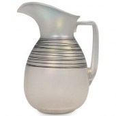 STEUBEN VERRE DE SOIE PITCHERD