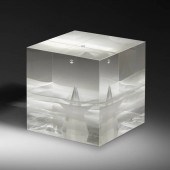 Steven Weinberg. Clear Cube. 2