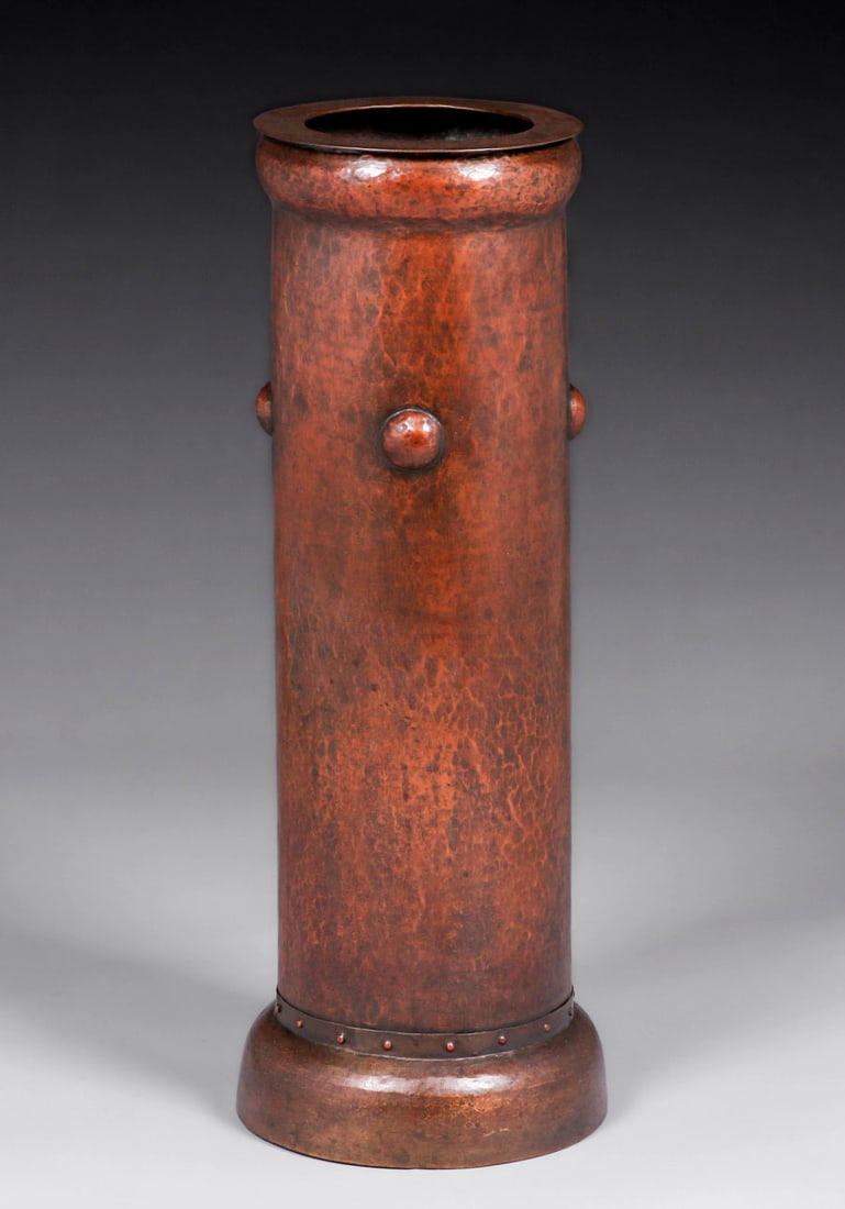 STICKLEY BROTHERS #181 HAMMERED