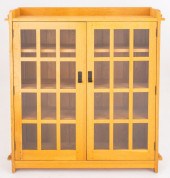 STICKLEY MISSION STYLE OAK BOO