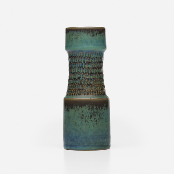 Stig Lindberg. Vase. 1962, glazed