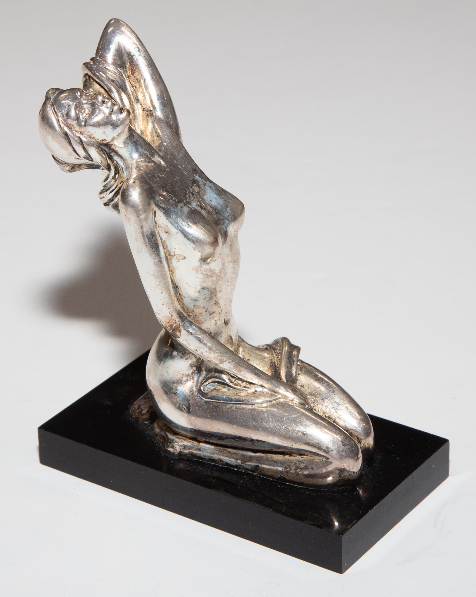 STILARTE FEMALE FIGURE 3 3/4 in. H.