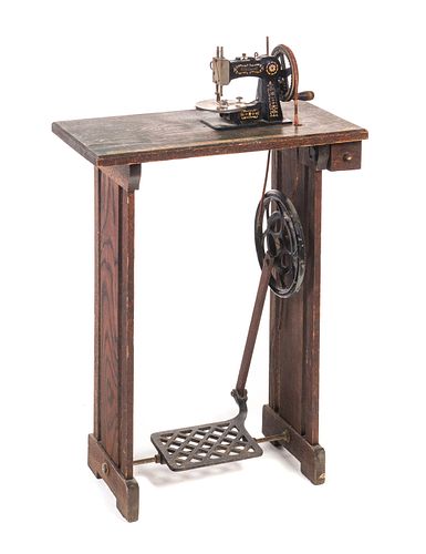 STITCHWELL CHILDS TREADLE SEWING