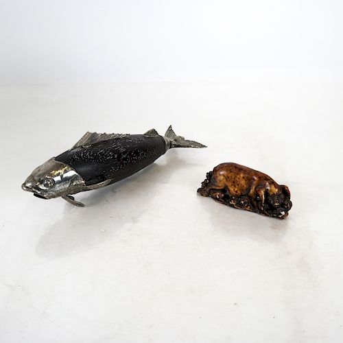 STONE PIG AND SILVER PLATE & WOOD