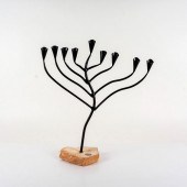 STONE & STEEL MENORAHBlack pai