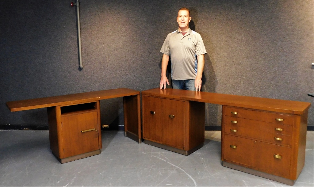 STOW AND DAVIS MCM MODULAR WOOD