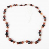 STRAND OF PERSIAN TOMB / TRADE