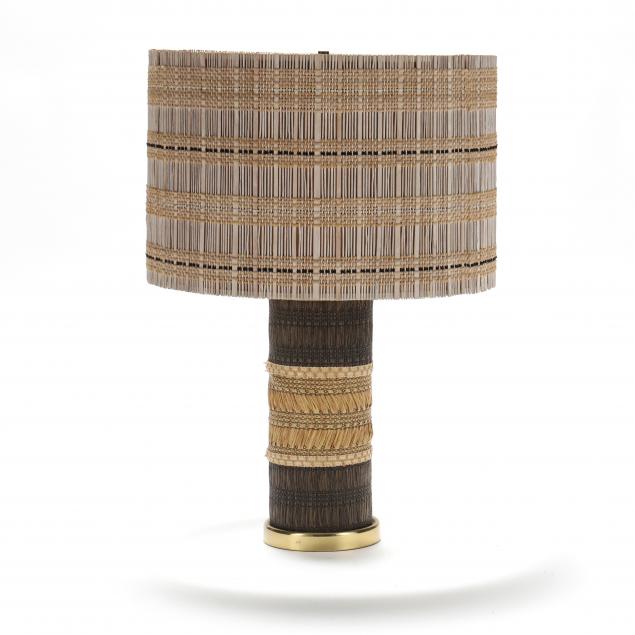 STRAW GRASS LAMP WITH MARIA KIPP
