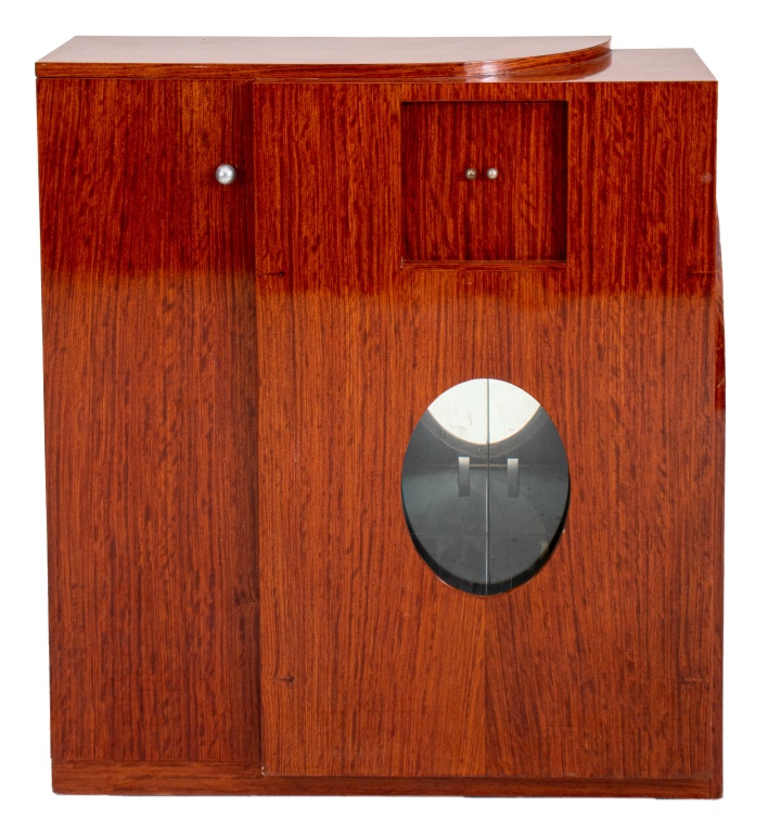 STREAMLINE ART DECO BAR OR