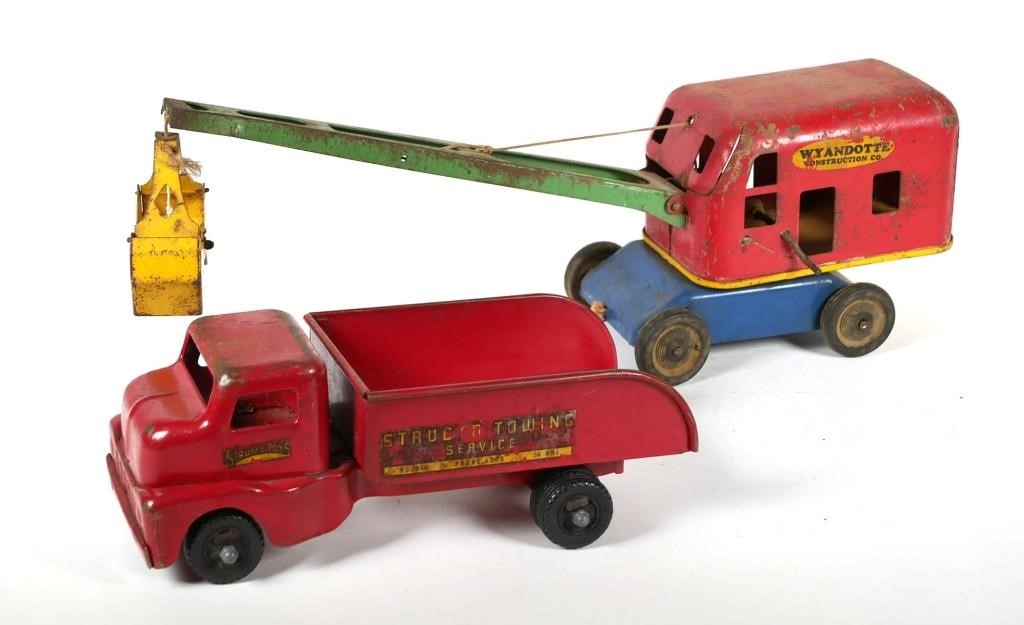 STRUCTO AND WYANDOTTE PRESSED STEEL