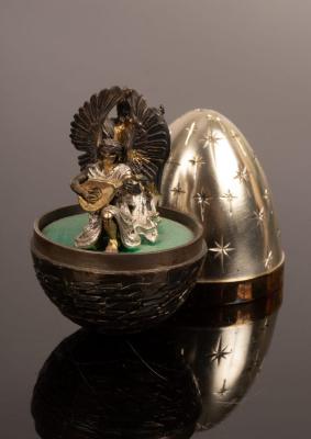 Stuart Devlin (1931-2018), a silver