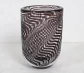 STUDIO AHUS SWEDISH ART GLASS