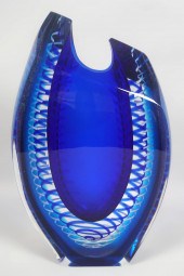STUDIO ART GLASS FLATTENED VAS