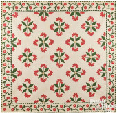 STUFFED FLORAL APPLIQUé QUILT,
