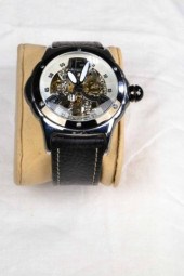 STUHRLING MEN'S WATCH W/ MOD N
