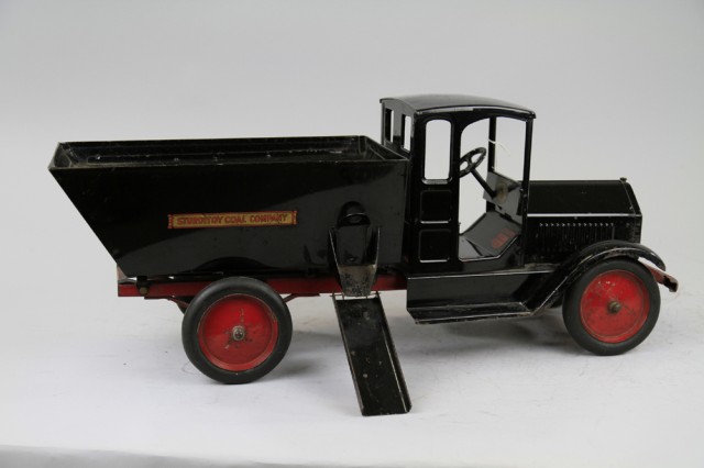 STURDITOY COAL TRUCK C. 1920's