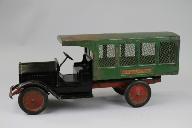 STURDITOY RAILWAY EXPRESS C. 1920's