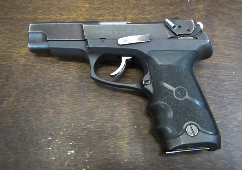 STURM RUGER P89 DOUBLE ACTION