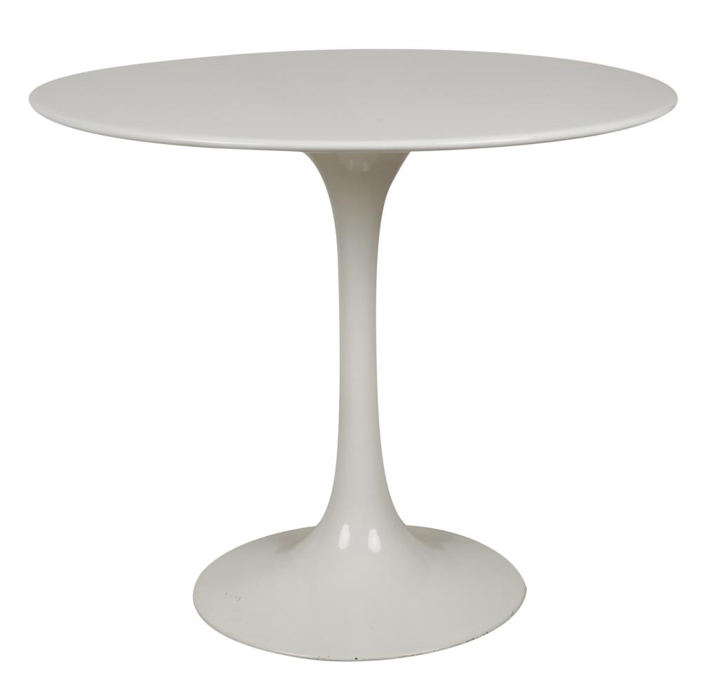 STYLE OF EERO SAARINEN: TULIP