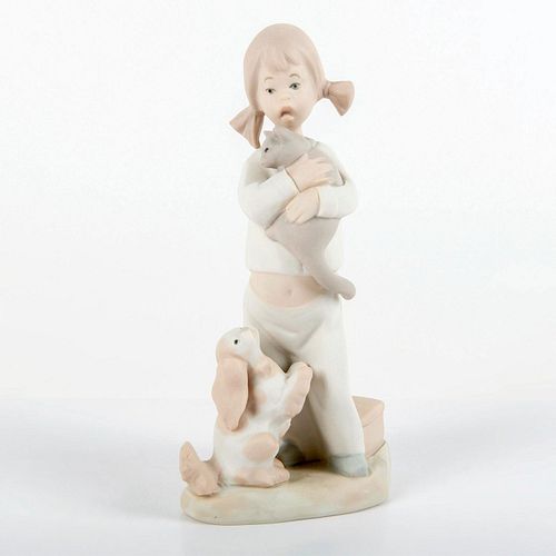 STYLE OF LLADRO FIGURINE, GIRL WITH