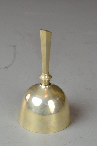 STYLISH SILVER DINNER BELLVery nice