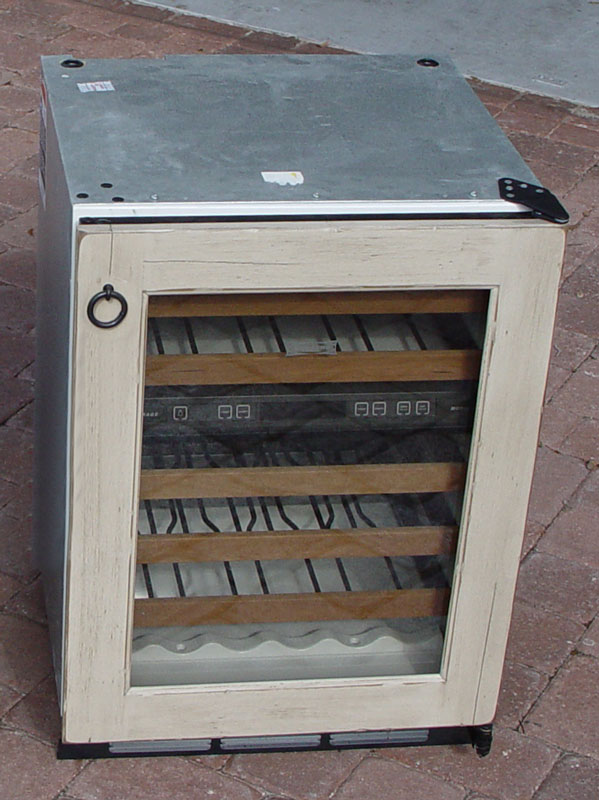 SUB ZERO WINE REFRIGERATOR RIGHT