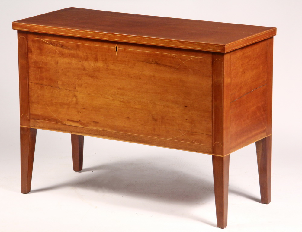 SUGAR CHEST - Solid Cherry Lift Top