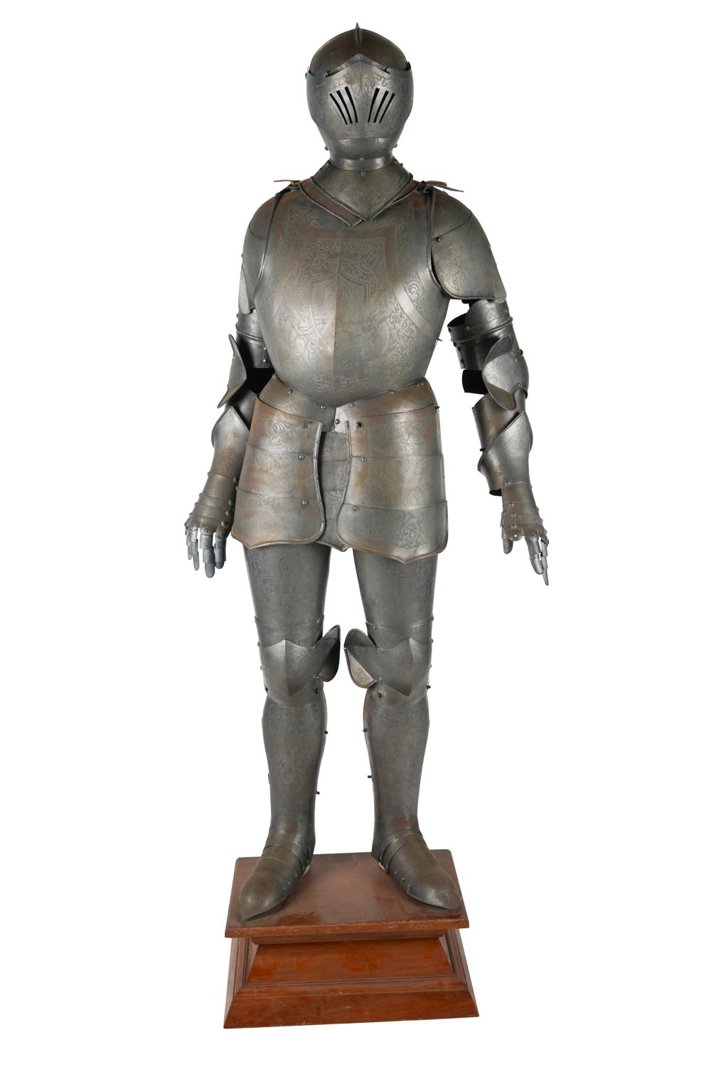 SUIT OF ARMORin the antique style