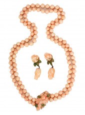 SUITE OF 14 KARAT YELLOW GOLD,