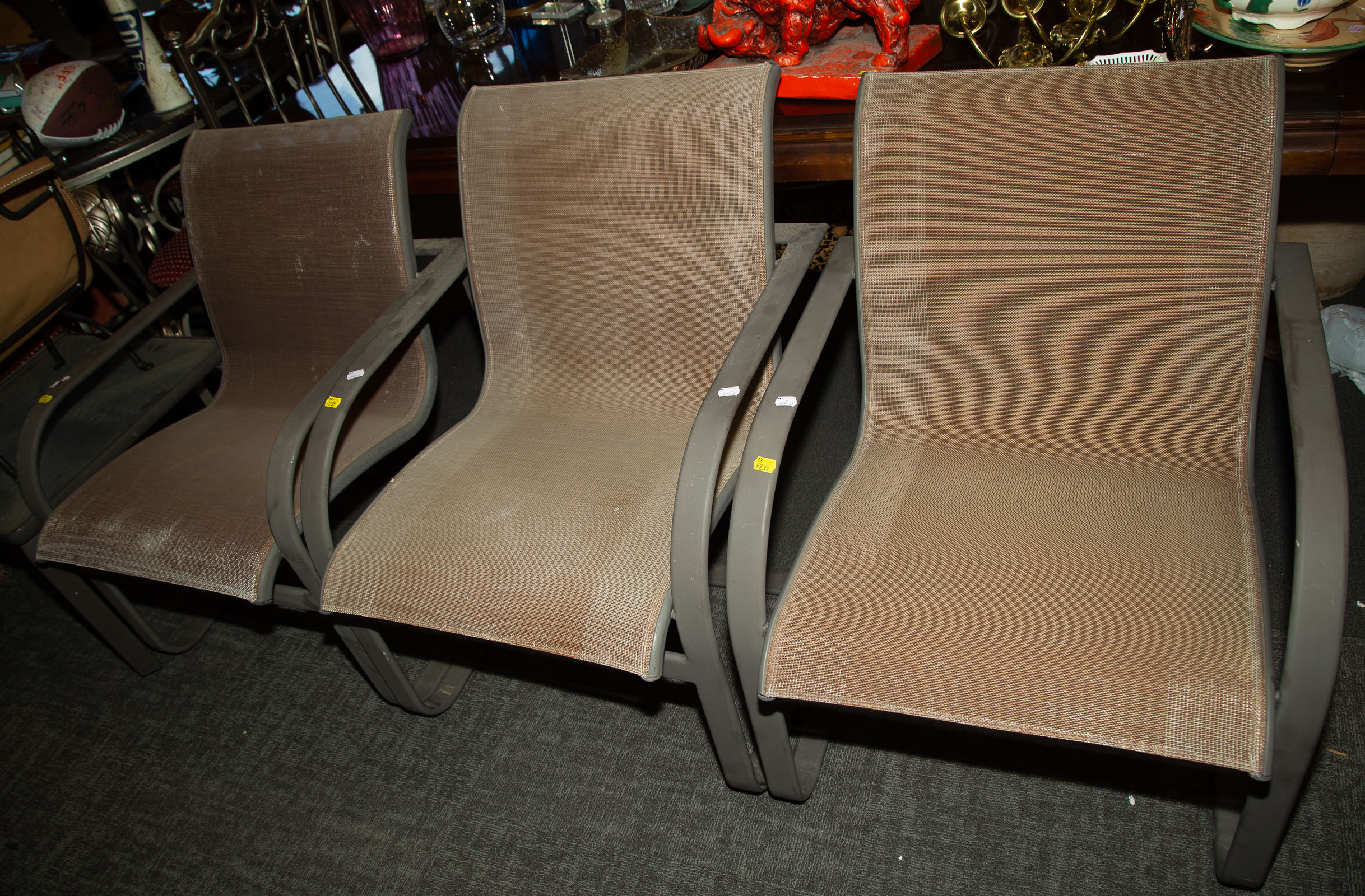 SUITE OF BROWN JORDAN OUTDOOR