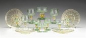 Suite of green and yellow Vene